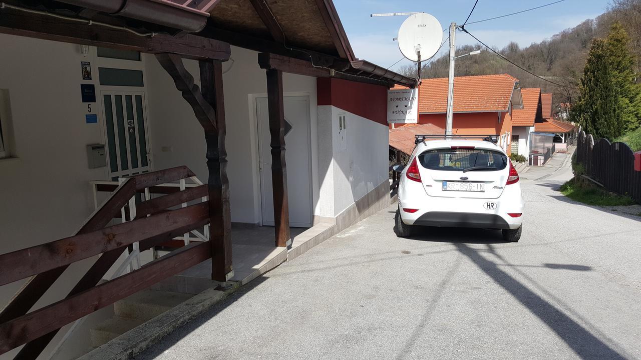 Fuckar Apartment